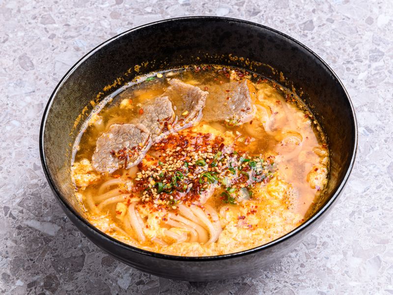 辛味のきいたスープ