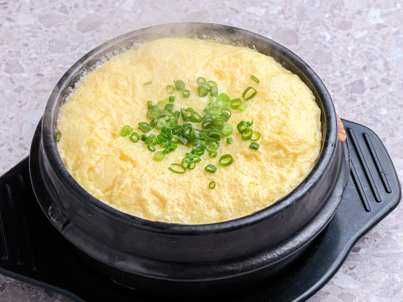 石鍋の玉子スープ